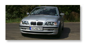 323i