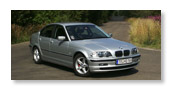 323i
