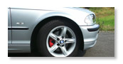 323i